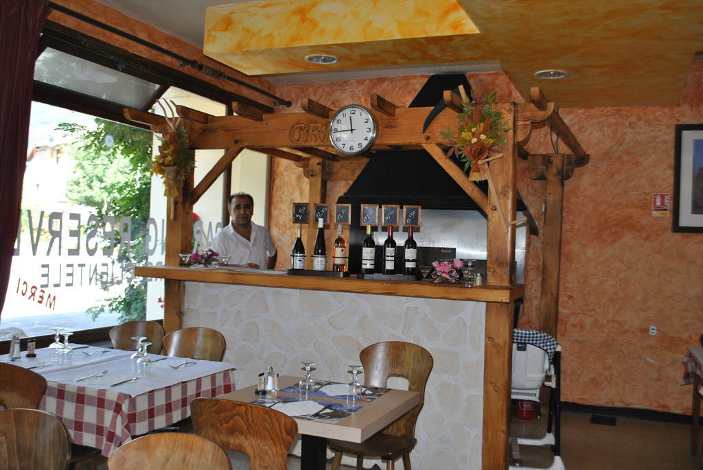 Hotel Belledonne Le Bourg-dʼOisans Extérieur photo